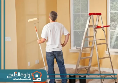 فني صباغ في رأس الخيمة 0588419951 لؤلؤة الخليج يستخدم الفني أحدث المعدات في الصباغة لضمان دهانات متقنة ومظهر نهائي رائع يدوم طويلاً.