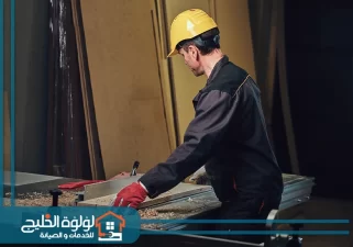 نجار في دبي