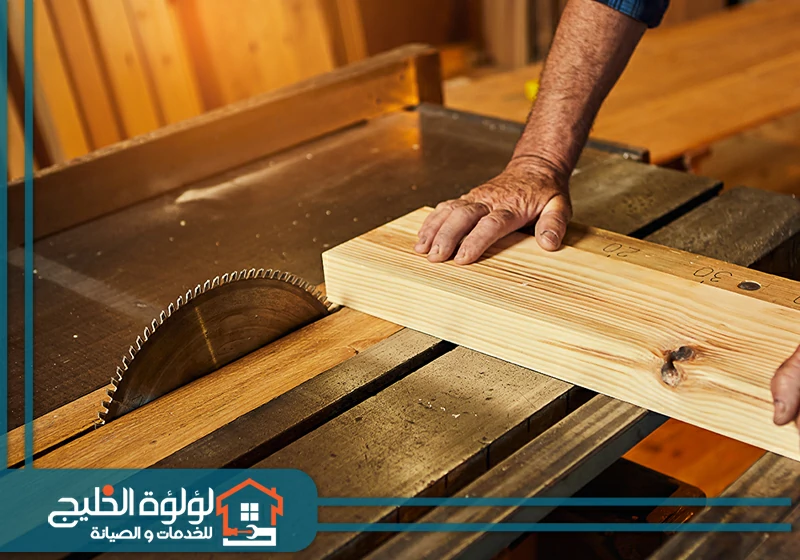 نجار في راس الخيمة