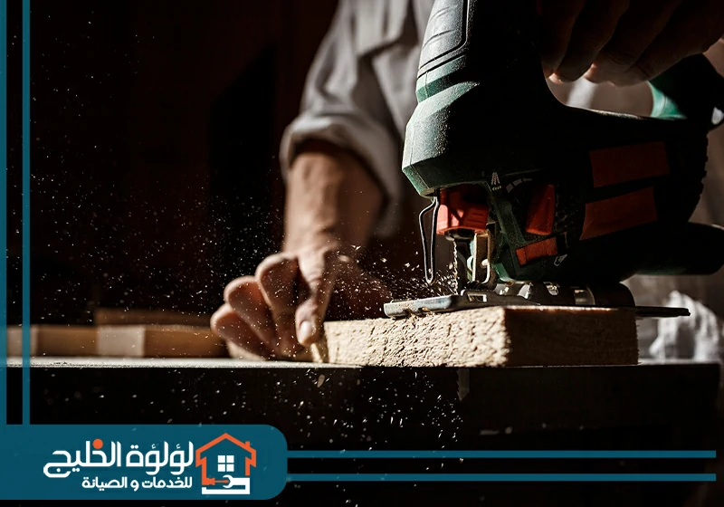 نجار في عجمان